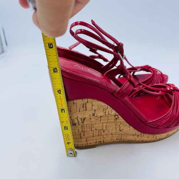 Aldo Red Patent Leather Mullti Strap Cork Sandal heel Wedges - Picture 8 of 10
